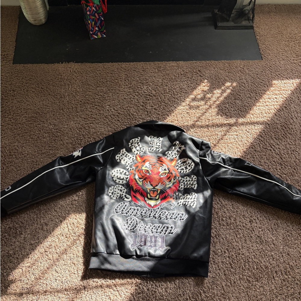 South Pole Kids Black Jacket with Tiger and Number Patch - Picture 2 of 2